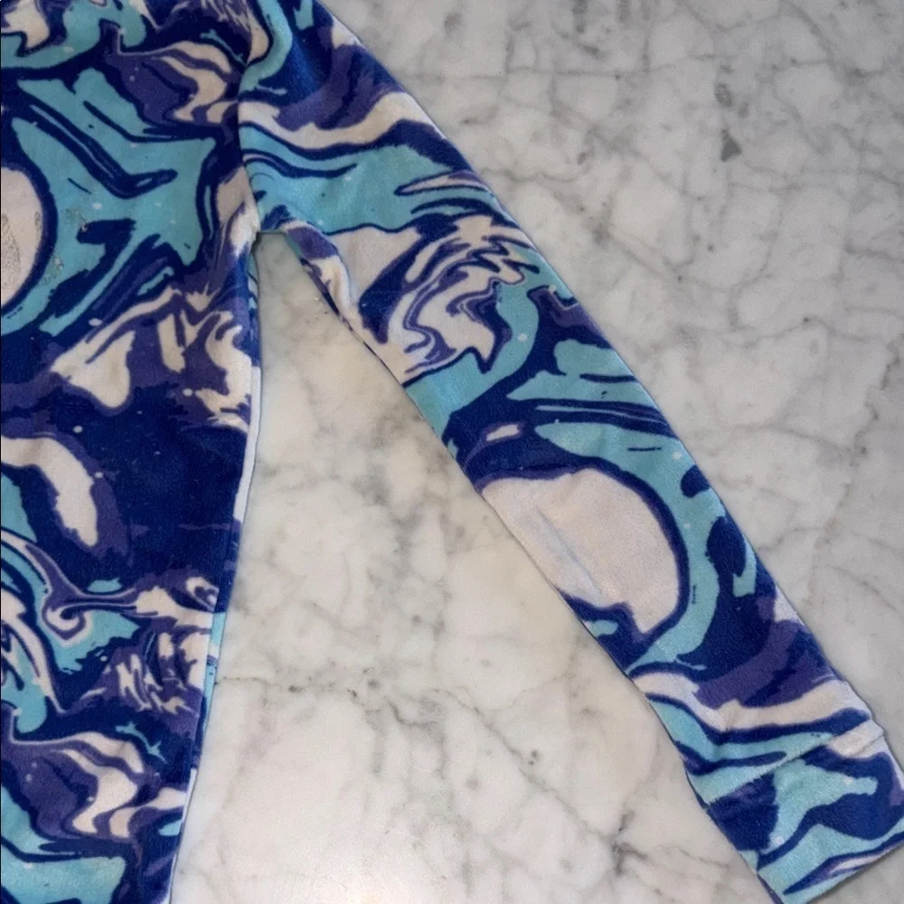 Cat & Jack Blue and White Swirl fleece Pajama Set